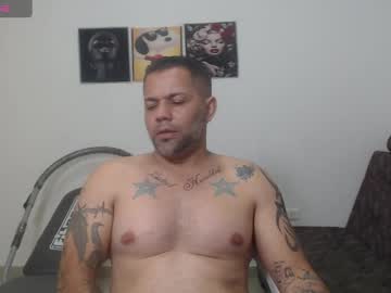 Muscle cam star Sebastiian_hard