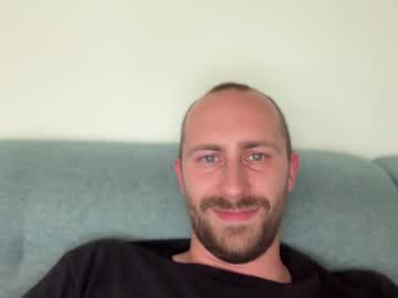 Seducemepleae • chat30y • Switzerland • public