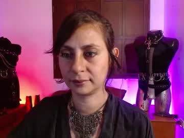 Serena_xyz, 35 years old, My gaze dominates your lust. Ready to kneel? #findom #mistress #new #femdom #tattoo, webcam photo