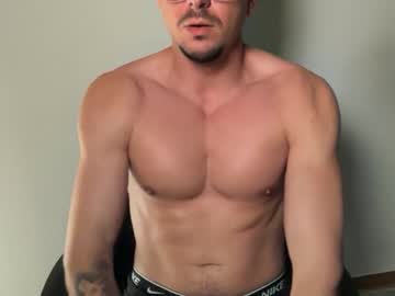 Sergeypohane • feet30y • Europe • public