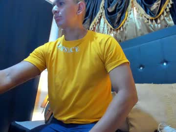 Muscle cam star Sergio_monk, 27 yrs