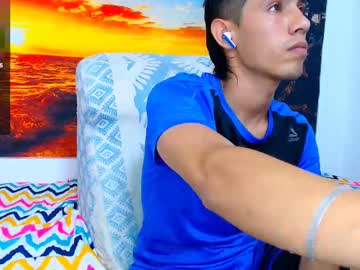 Sexypeople_29 big cock cam stud 25 yrs streaming live