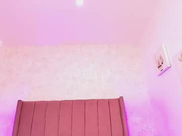 Shirlyqueen_, GOAL: Sexy Dance [43 tokens remaining] Welcome to my room! #ebony #indian #asian #new #latina, webcam photo