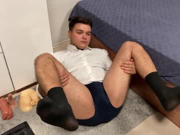 Feet Cams Live model Shycuttwunkboy, age 27 streaming Foot Fetish VR