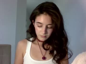 Silverbloom, 19 years old, Goal: For a good mood ?? #new #pvt #natural #shy #18 - Next Goal: For a good mood ??, webcam photo