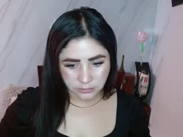Squirting cam girl Simona_milk age 18 yrs live now