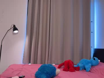 Skinny Asian cam girl Sisi_kimura live in HD