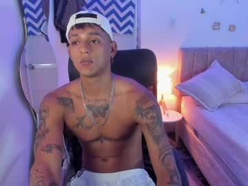 BDSM Master Slim_master12 20 yrs live domination webcam