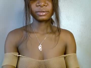 Slim_pearl, 18 years old, Goal: get naked #ebony #petite #submissive #british #new - Next Goal: flash pussy, webcam photo