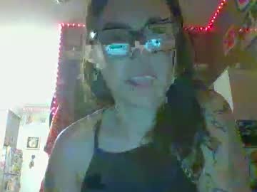 Hairy cam model Slyviva live now