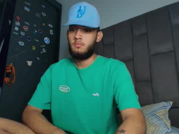 Smargum, 19 years old, #uncut #18 #latino #bigcock, webcam photo