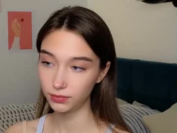 Smoothnesss, 18 years old, I am Eva and I wanna reach 300?show my outfit :>   #new #shy #cute #young #18 [100 tokens remaining], webcam photo