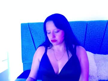 Soffylovee, 29 years old, Welcome to my room! - Goal: twerk [24 tokens left] #new #balloons #bigboobs #latina #c2c, webcam photo