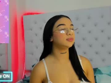 Sofia_malori • latina20y • PARADISE • public