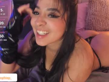 Sophiepettite, 20 years old, #18 #squirt #anal #lovense, webcam photo