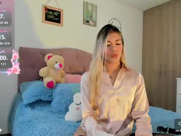 Steewart_sofii, GOAL: Sexy Dance [290 tokens remaining] Welcome to my room! #fuckmachine #daddysgirl #blonde #squirt #new, webcam photo