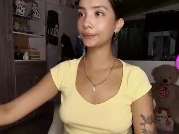 Skinny Asian cam girl Stefanny_pllus | 21 yrs live in HD