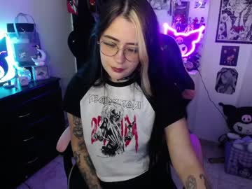 Hairy cam model Stephani_rousso, 24 yrs live now
