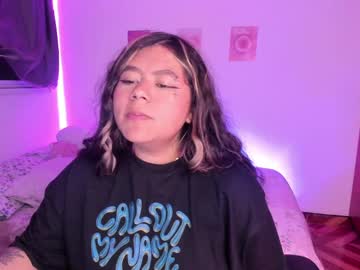Hairy cam model Stephanifox, 23 yrs live now