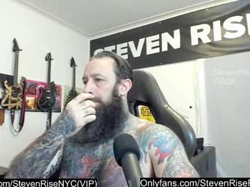Catch me live as Stevenrisenyc, age 44 yrs in premium male cam shows