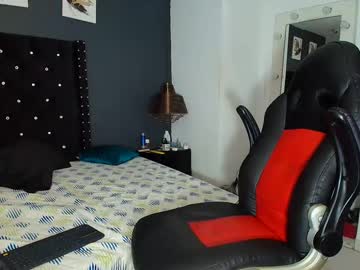 Stily_santos_ • bbc • Colombia • public
