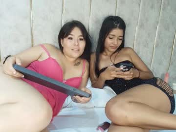Squirting cam girl Stormy_roose live now