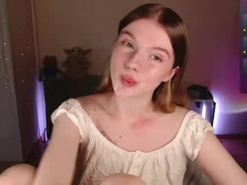 Strawberry_juli, GOAL: naked show [81 tokens remaining] hii #smalltits #new #daddy #young #cute, webcam photo
