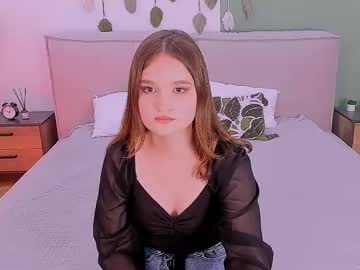 Strawbunnybite, 18 years old, My first day?? [288 tokens left] ] #new #18 #bigass #shy #young, webcam photo
