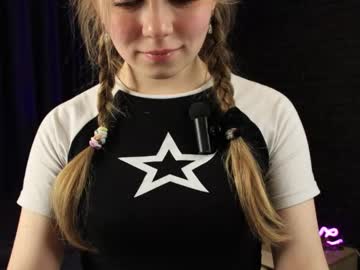 Suchburn, 18 years old, Hello! im Mila,im #new here! : GOAL:?maybe we play with a skirt? #18 #cute #blonde #shy [156 tokens remaining], webcam photo