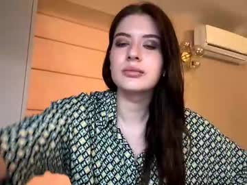 Sugar_night_melt_hehe, 18 years old, GOAL:  DANCE FOR YOU     ?Hello! My name is Ennie! I am just starting a streamer and will be grateful for your advice and support! #new #shy #cute #18 #skinny ? [30 tokens remaining], webcam photo