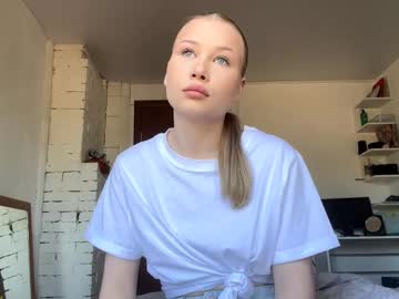 Sugar_whispers, 18 years old, Goal: Wish me a luck! Hey guys, i am Eva! #Blonde #new #teen  #shy #18 [19 tokens remaining], webcam photo