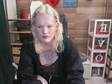 Sugartrix_, Doggy Style This is my second day? #trans #new #femboy #shy #cumshow [97 tokens remaining], webcam photo