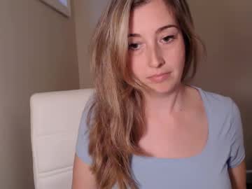 Live Milf Suggestivebehavior, 39 yrs - Hot Milf Cams