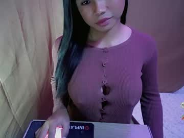 Skinny Asian cam girl Sultry_sophie live in HD