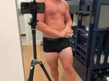 Sweet_boi_18 big cock cam stud 19 yrs streaming live