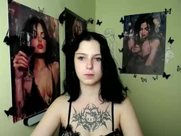 Sweet_cherryg • young20y • New York, USA • public
