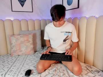 Live gay cam model Sweet_petter streaming now in HD