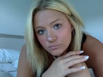 Sweetbrittaniexox, 21 years old, free OF link in bio;), natural girl? #young #cute #bigboobs #gymgirl, webcam photo
