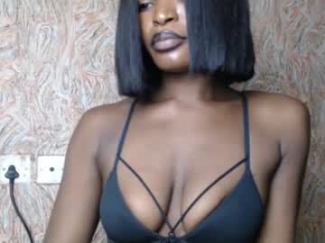 Muscle cam star Sweetxxbabex