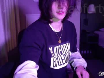 Live gay cam model Tap_forty22 yrs streaming now in HD