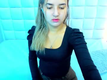 Squirting cam girl Teresasroom_ age 22 yrs live now