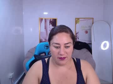 Thaliana_b_, GOAL: Sexy Dance [77 tokens remaining] MAKE MY HUGE TITS BOUNCE, YOU CAN FEEL THEM ON YOUR FACE WHILE I FUCK YOU SO HARD #new #latina #mature #bbw #bigboobs, webcam photo
