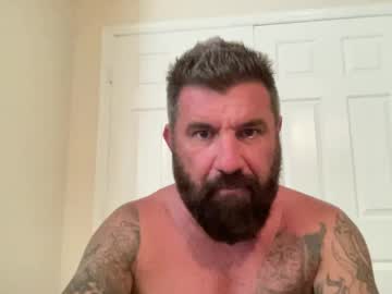 Muscle cam star Thatguybearded