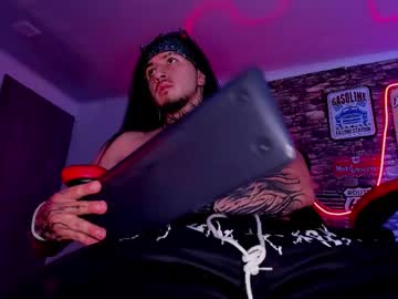 BDSM Master The_beast_master_ 20 yrs live domination webcam