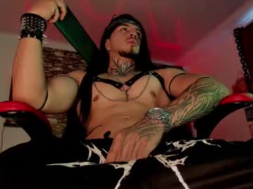 Muscle cam star Thebeastmaster_, 20 yrs