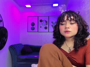 Skinny Asian cam girl Theia_moon_ | 20 yrs live in HD