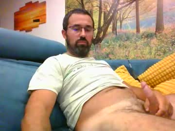 Hairy cam model Theviper1990, 34 yrs live now