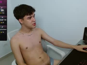 Thin_thomas, 18 years old, Hi, I'm new here! Come by and say hi! #new #twink #18 #gay #bigcock, webcam photo