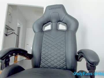 TS cam model Thippy69 live now