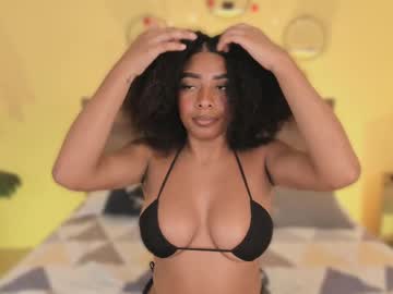 Hairy cam model Tifanny_dior, 20 yrs live now